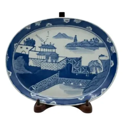 Lot 096   
Chinese Export Canton Blue and White Oval Platter