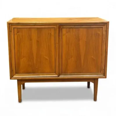 Lot 030   
Mid-Century Modern Drexel Walnut Two-Door Credenza Cabinet