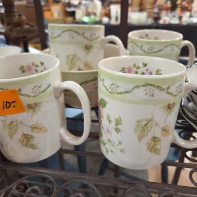 Sale Photo Thumbnail #80
