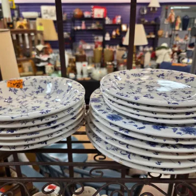 Sale Photo Thumbnail #79