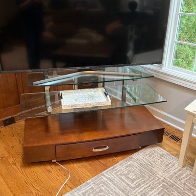 Tv stand