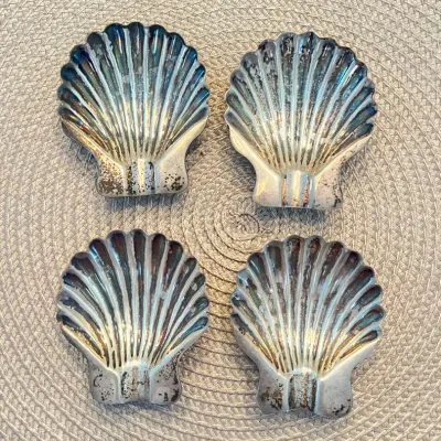 Set Of 4 Vintage Sterling Silver Shell Dishes