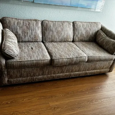 Vintage Sleeper Sofa On Wheels