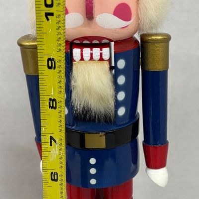 Sale Photo Thumbnail #252