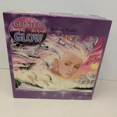 Glitter Glow Mistress Winter 750 Piece Puzzle Sealed