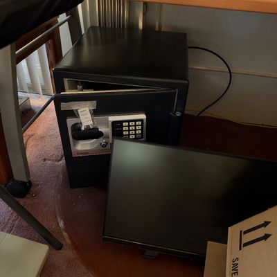 Sale Photo Thumbnail #83