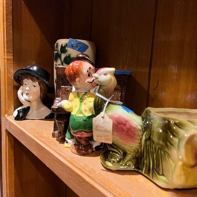 Sale Photo Thumbnail #6: Planters