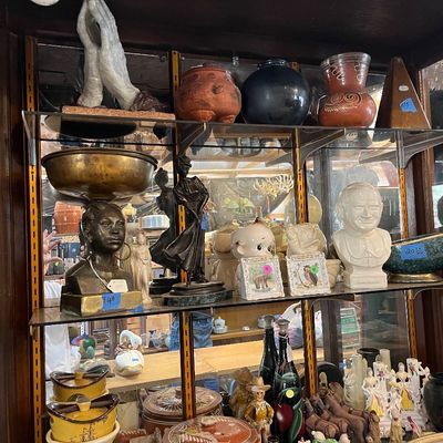 Sale Photo Thumbnail #22: Misc Home goods