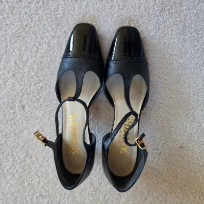 Sale Photo Thumbnail #179