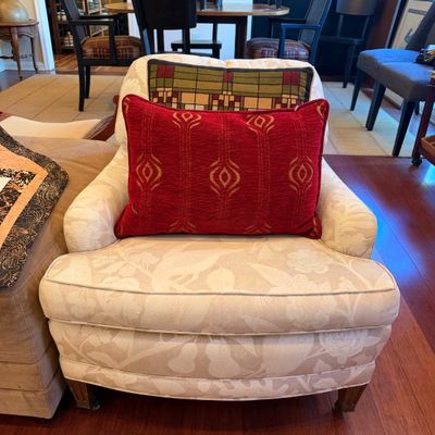 Sale Photo Thumbnail #333