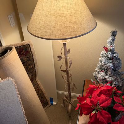 Sale Photo Thumbnail #519