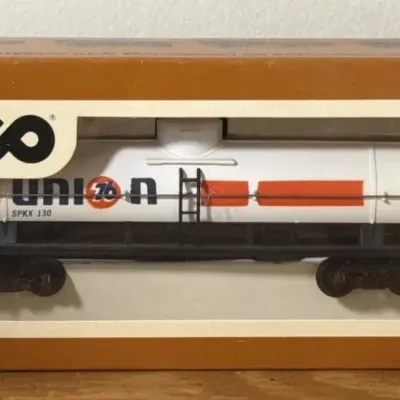 Sale Photo Thumbnail #249: Lot 320: Tyco HO scale union tank train car