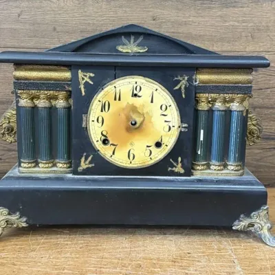 Sale Photo Thumbnail #449: Lot 549: Vntg neoclassical 6-pillar/column shelf clock from the early 20th century - parts or repair - 17 x 6 x 14