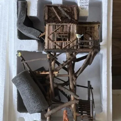 Sale Photo Thumbnail #345: Lot 446: Lemax village collection pinewood perch - box has damage