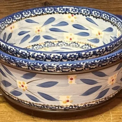 Sale Photo Thumbnail #377: Lot 478: Temptations ovenware and stand