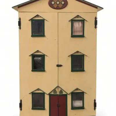Sale Photo Thumbnail #41: Lot 114: Vintage wooden dollhouse - 23x13x36