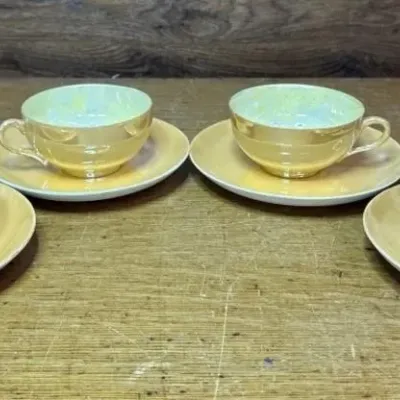 Sale Photo Thumbnail #657: Lot 761: Vintage Lusterware Tea Cups