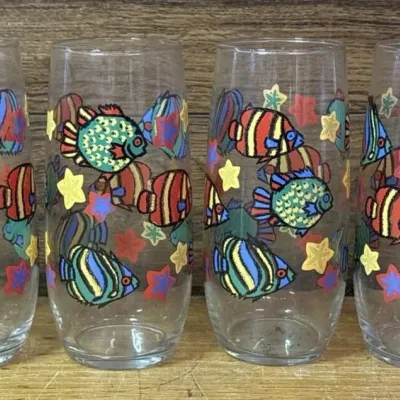 Sale Photo Thumbnail #357: Lot 458: Retro McM Libbey tropical fish glass tumblers