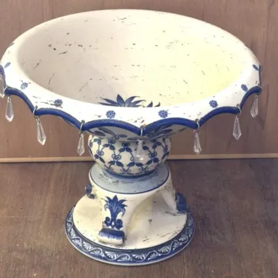 Sale Photo Thumbnail #304: Lot 405: Vntg blue-and-white ceramic footed centerpiece bowl or pedestal fruit dish - 13x11