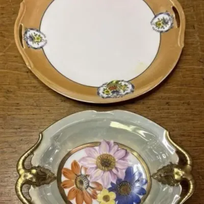 Sale Photo Thumbnail #651: Lot 755: Vintage Lusterware platter and bowl
