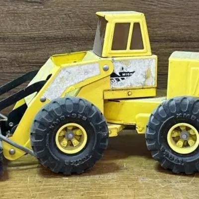 Sale Photo Thumbnail #302: Lot 403: 1970s Tonka Turbo Diesel Front Loader - Steel