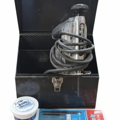 Sale Photo Thumbnail #51: Lot 124: Craftsman Jig saw w/ original case, extra blades - tested good