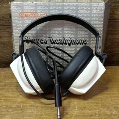 Sale Photo Thumbnail #556: Lot 656: Vintage century stereo headphone
