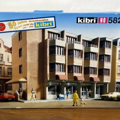 Sale Photo Thumbnail #229: Lot 300: KIBRI HO 58222 railroad set building- new / was open by us to verify contents