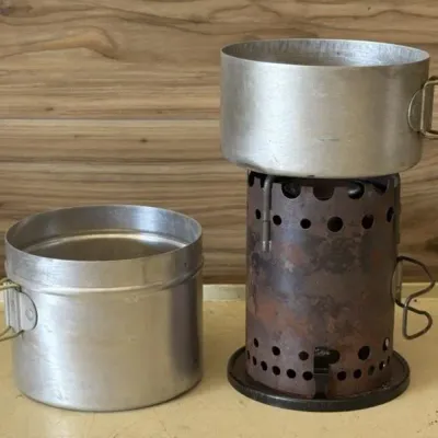 Sale Photo Thumbnail #100: Lot 173: 1950s Vulcan Safety Chef Camp Stove