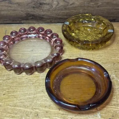 Sale Photo Thumbnail #367: Lot 468: Vintage ashtrays