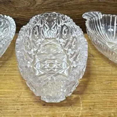 Sale Photo Thumbnail #482: Lot 582: Vntg Cut Glass Relish Dishes