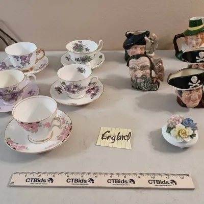 Vintage Made In England China - Royal Doulton, Violet Cup And Saucers