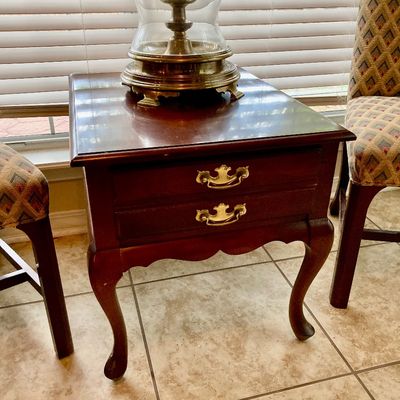 Sale Photo Thumbnail #61: Queen Anne style cherrywood end or accent table