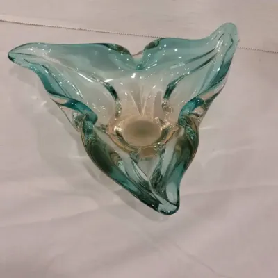 Mid-Century Freeform or Tri-Lobed Art Glass Bowl