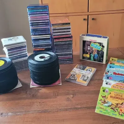 Classic Vintage and Children's Music - 45s and CD's (1960s - 1980s)
