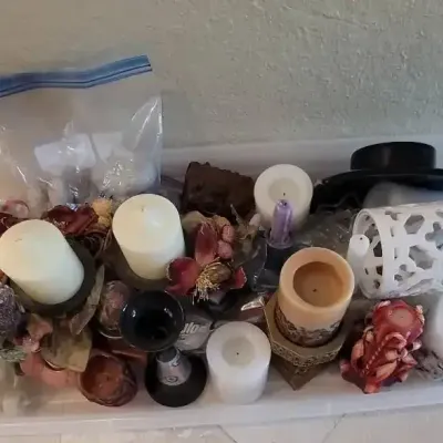 Mystery Candle Accessory Lot