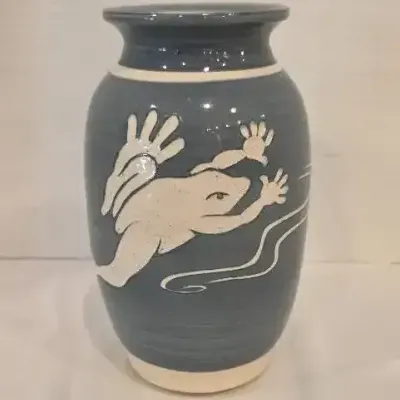 Frog Vase By Howard B. Seitz
