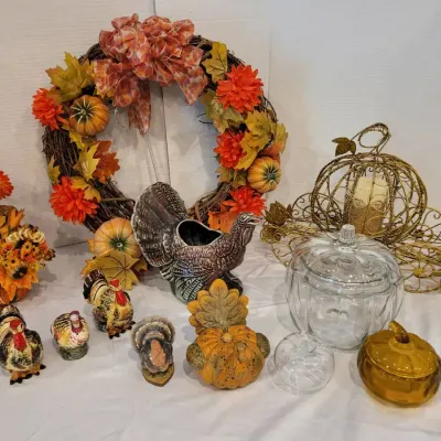 Autumn and Thanksgiving-Themed Home Decor
