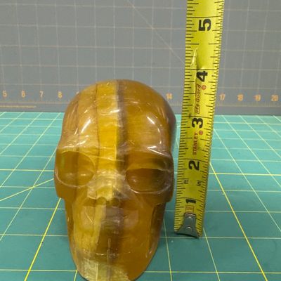 Sale Photo Thumbnail #50: Quartz hand carved skull 
Good condition