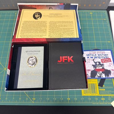 Sale Photo Thumbnail #14: Limited edition 
Like new
2 magazines