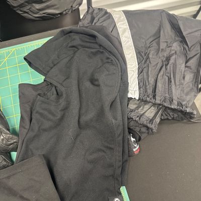 Sale Photo Thumbnail #145: 12-piece rain and cool weather, riding set with jacket, pants, size XL bag, gloves, mittens, Freezeout under helmet thermal head warmer, Airhawk seat air cushion, HD leather gloves, Olympia sport gloves, cooling arm sleeve, 2 gators, waterproof bag. All i