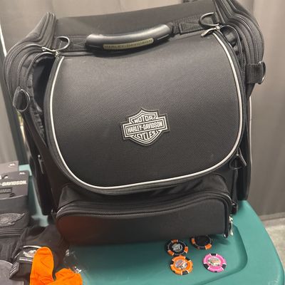 Sale Photo Thumbnail #129: 15-piece Harley Davidson set with 2 jackets and T-shirts - size extra-large, two new - size large gloves, bag and accessories. All in excellent condition