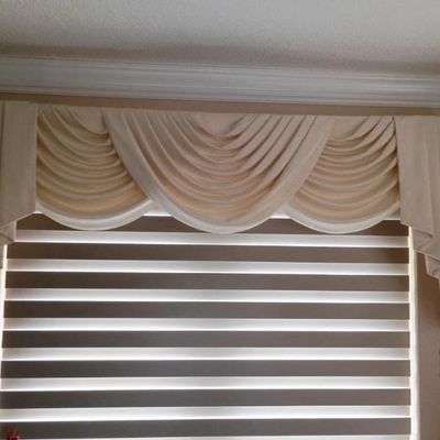 Sale Photo Thumbnail #42: Large cream swag valance $125