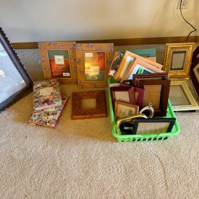 Sale Photo Thumbnail #34