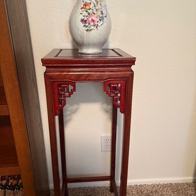 Chinese plant stand