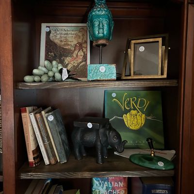 Sale Photo Thumbnail #148