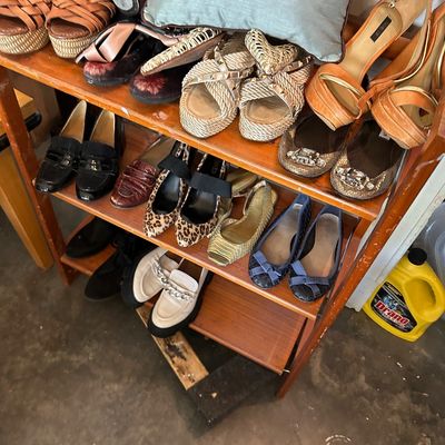 Sale Photo Thumbnail #486