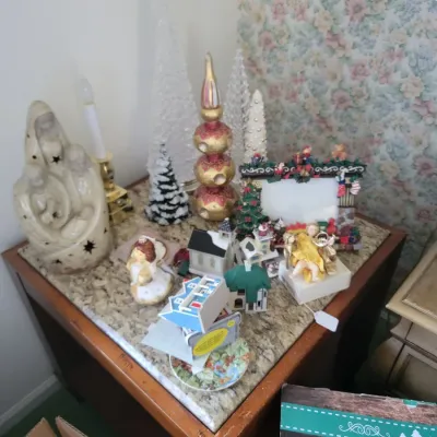 Sale Photo Thumbnail #252