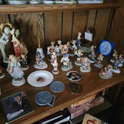 Sale Photo Thumbnail #365