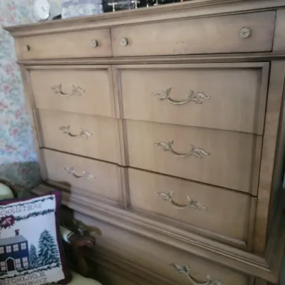 Sale Photo Thumbnail #261